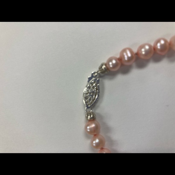 Freshwater pink pearl bracelet with sterling silver clasp 7” - Picture 5 of 7